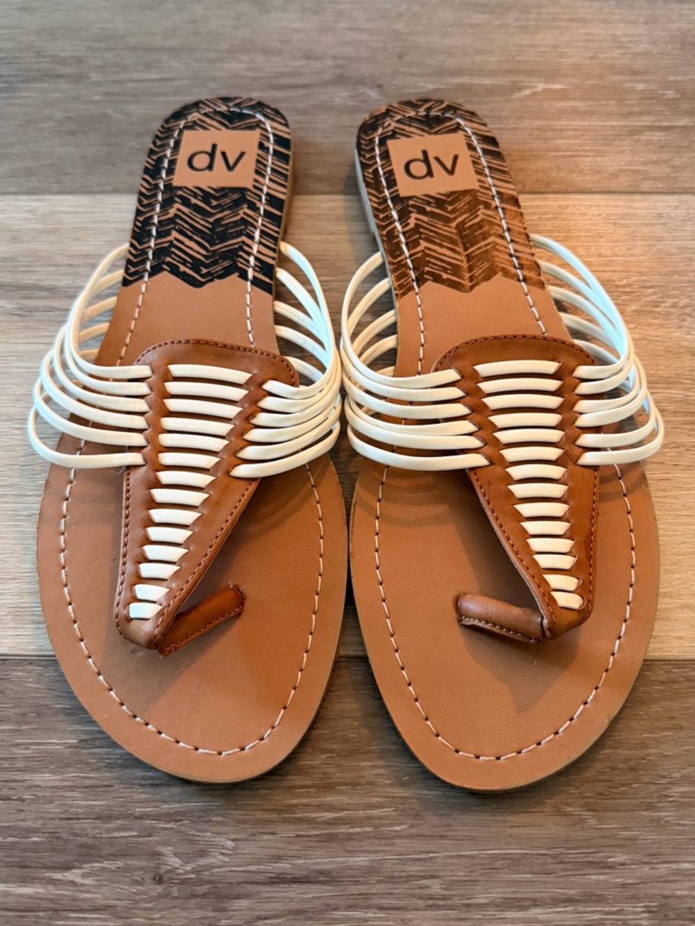 DV by Dolce Vita T-Strap Sandals - Size 8